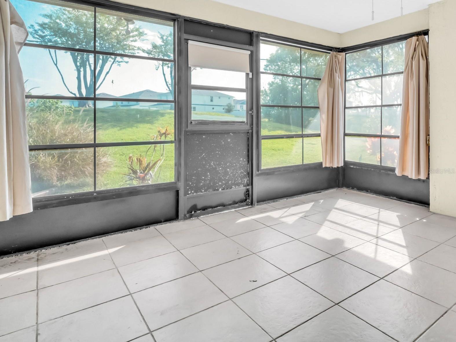 TB8422678 Property Photo