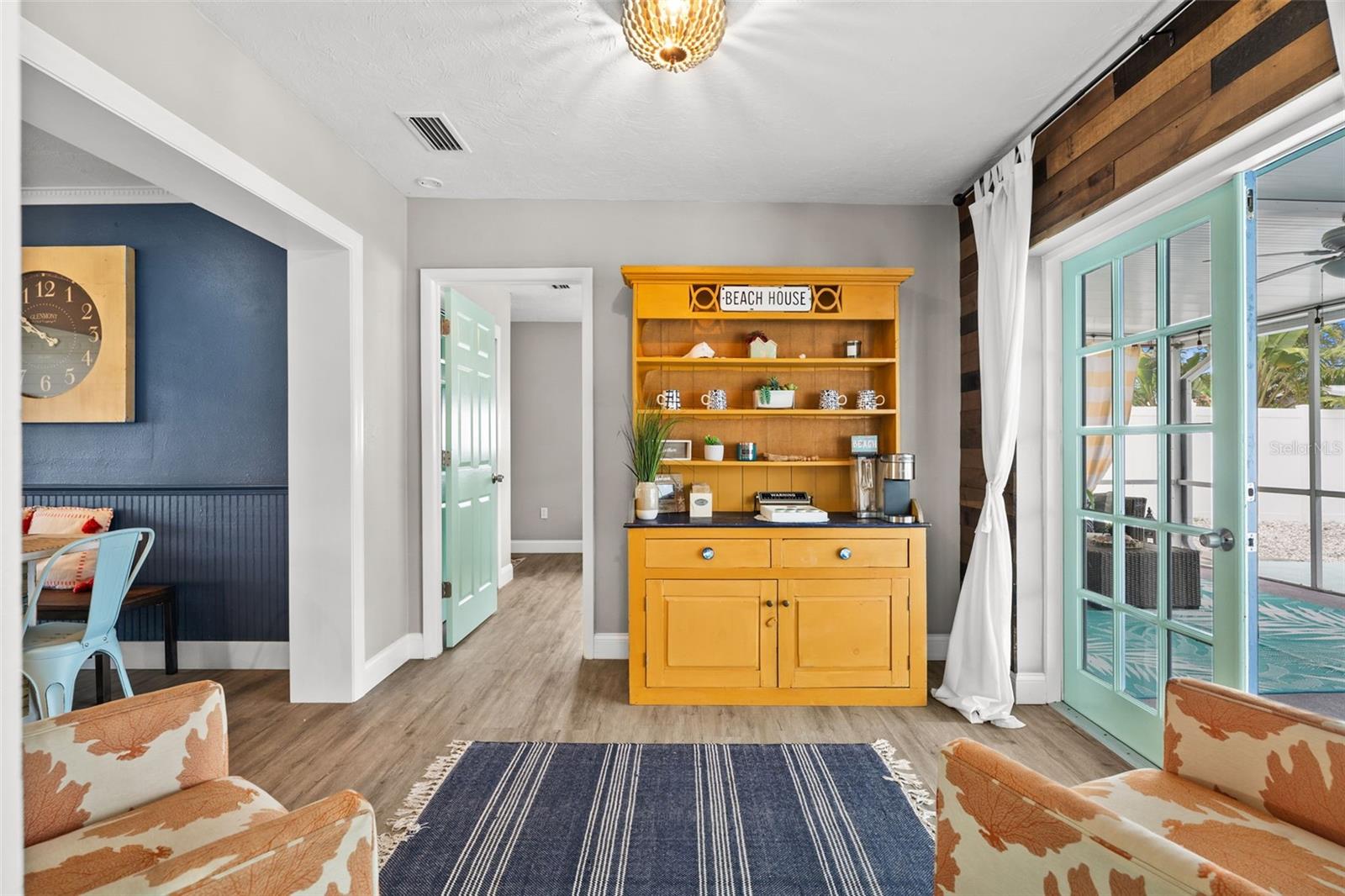 A4663611 Property Photo