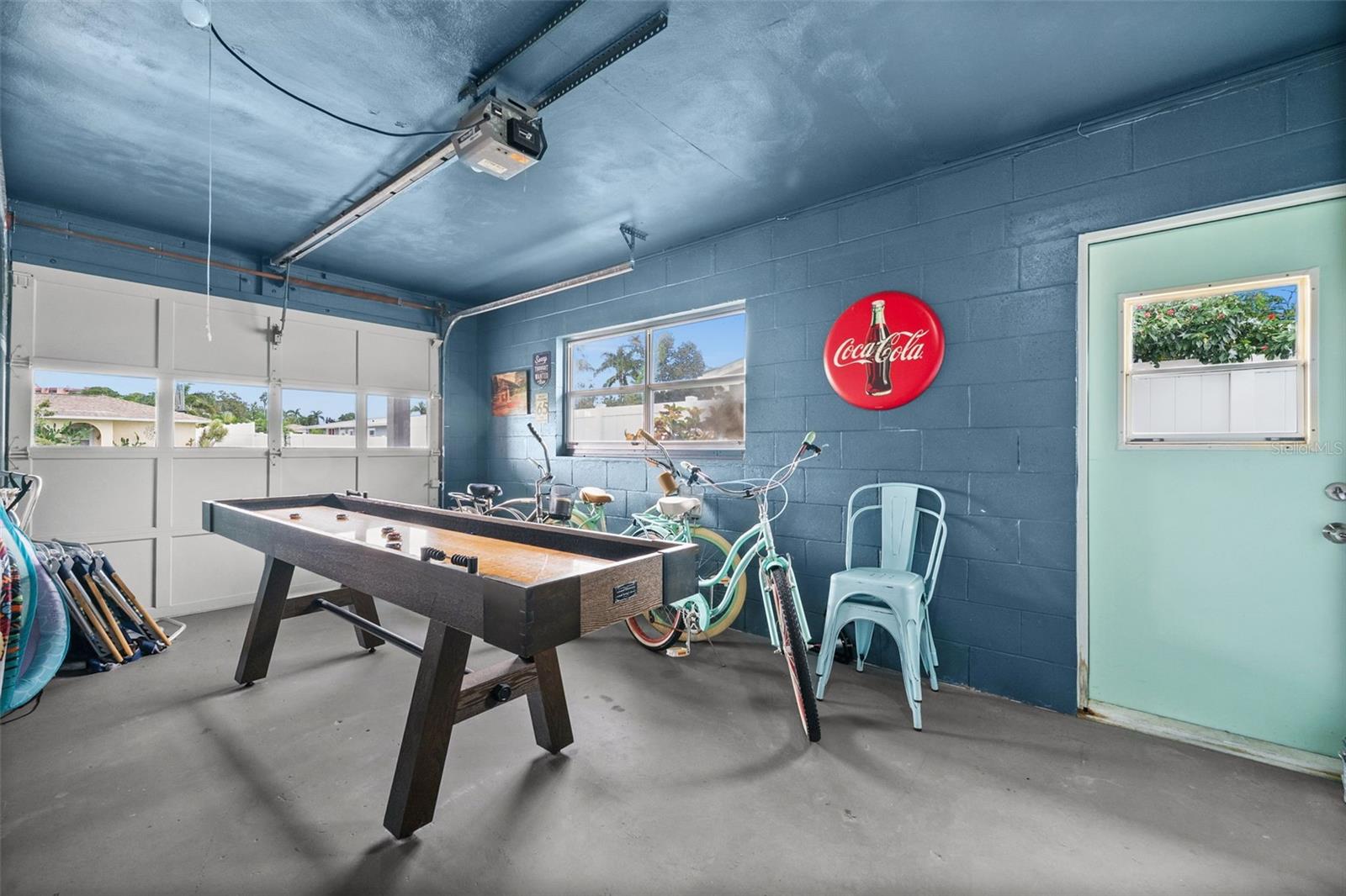 A4663611 Property Photo