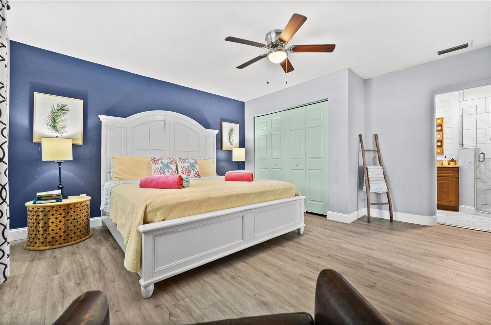 A4663611 Property Photo