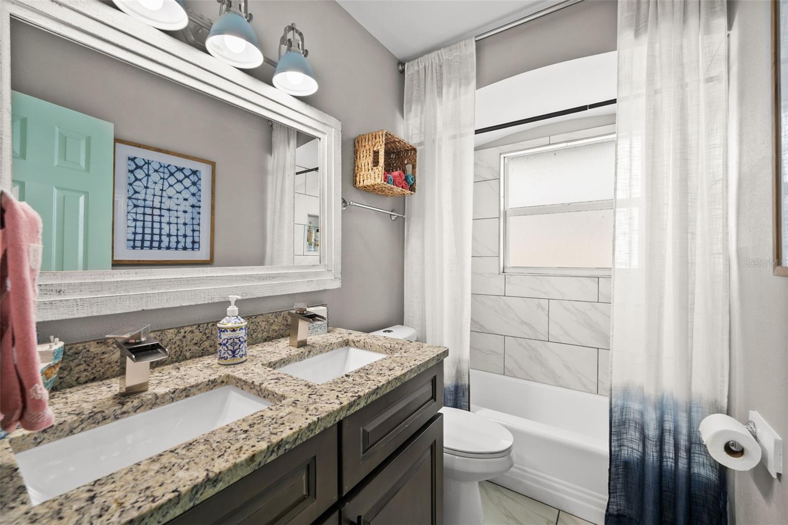 A4663611 Property Photo