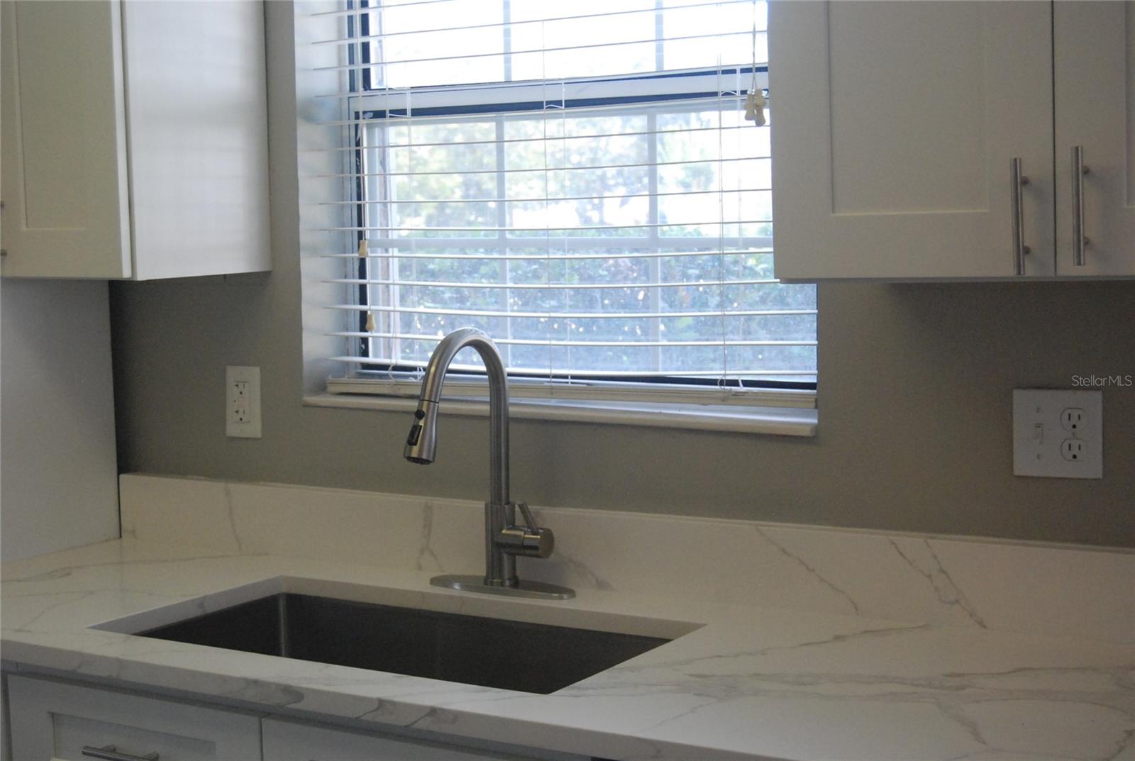 2211 COACH HOUSE BLVD #307, ORLANDO, FL, 32812