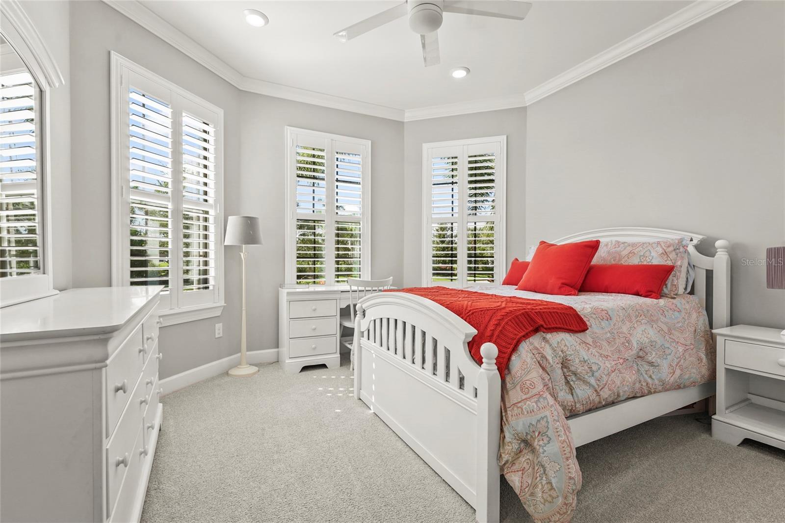 7948 GRANDE SHORES DR, SARASOTA, FL, 34240