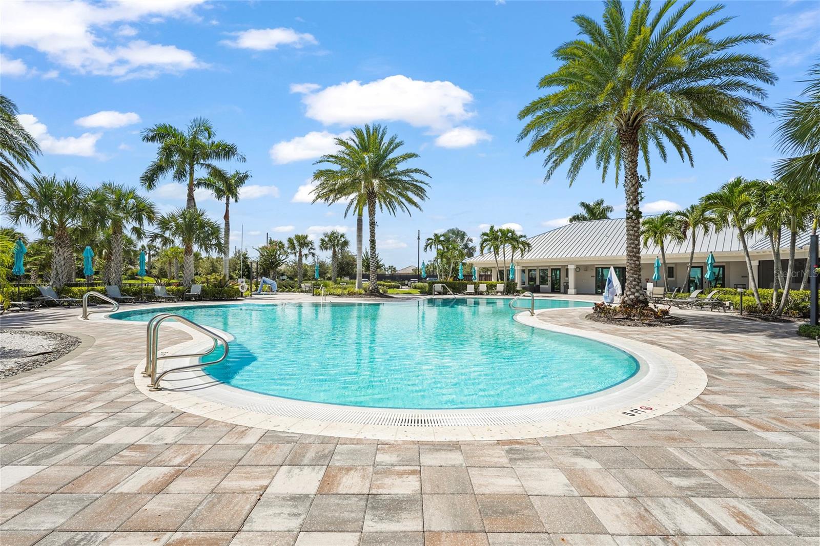 7948 GRANDE SHORES DR, SARASOTA, FL, 34240