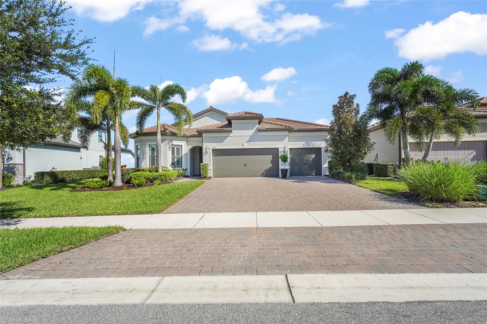 7948 GRANDE SHORES DR, SARASOTA, FL, 34240