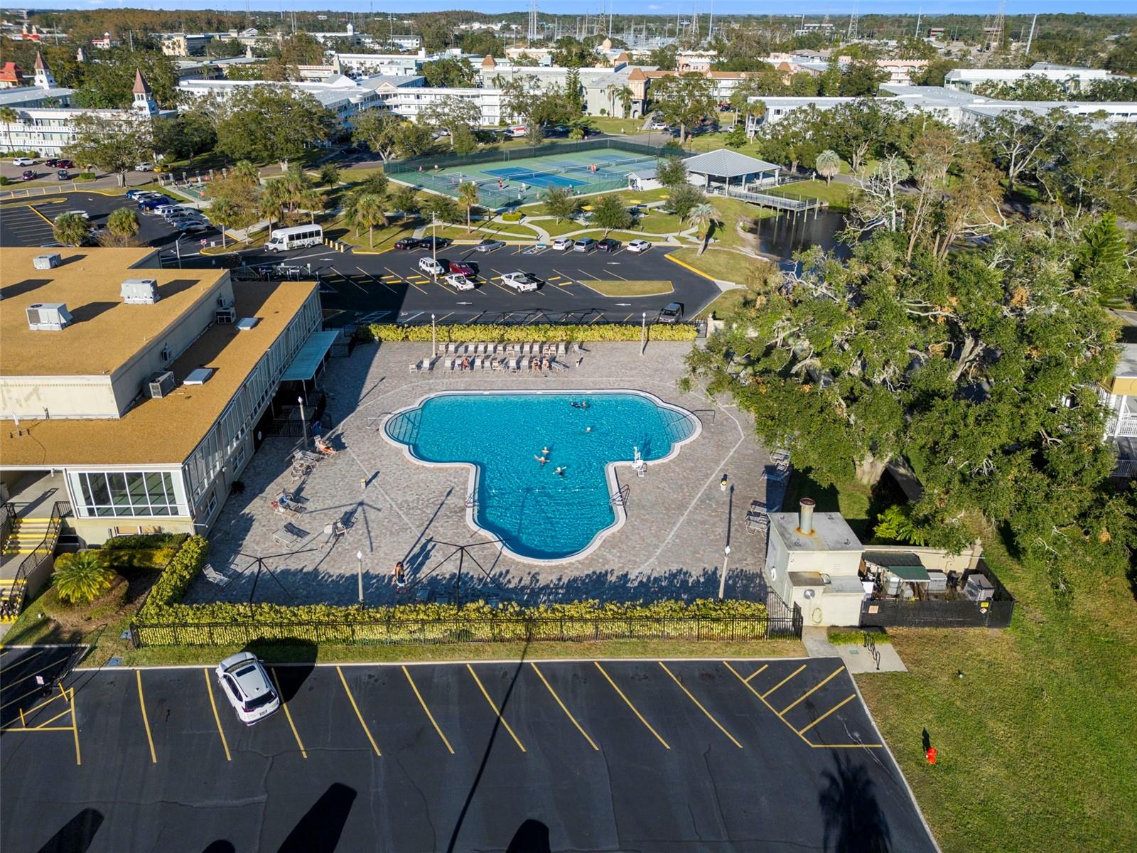 2440 WORLD PARKWAY BLVD #38, CLEARWATER, FL, 33763