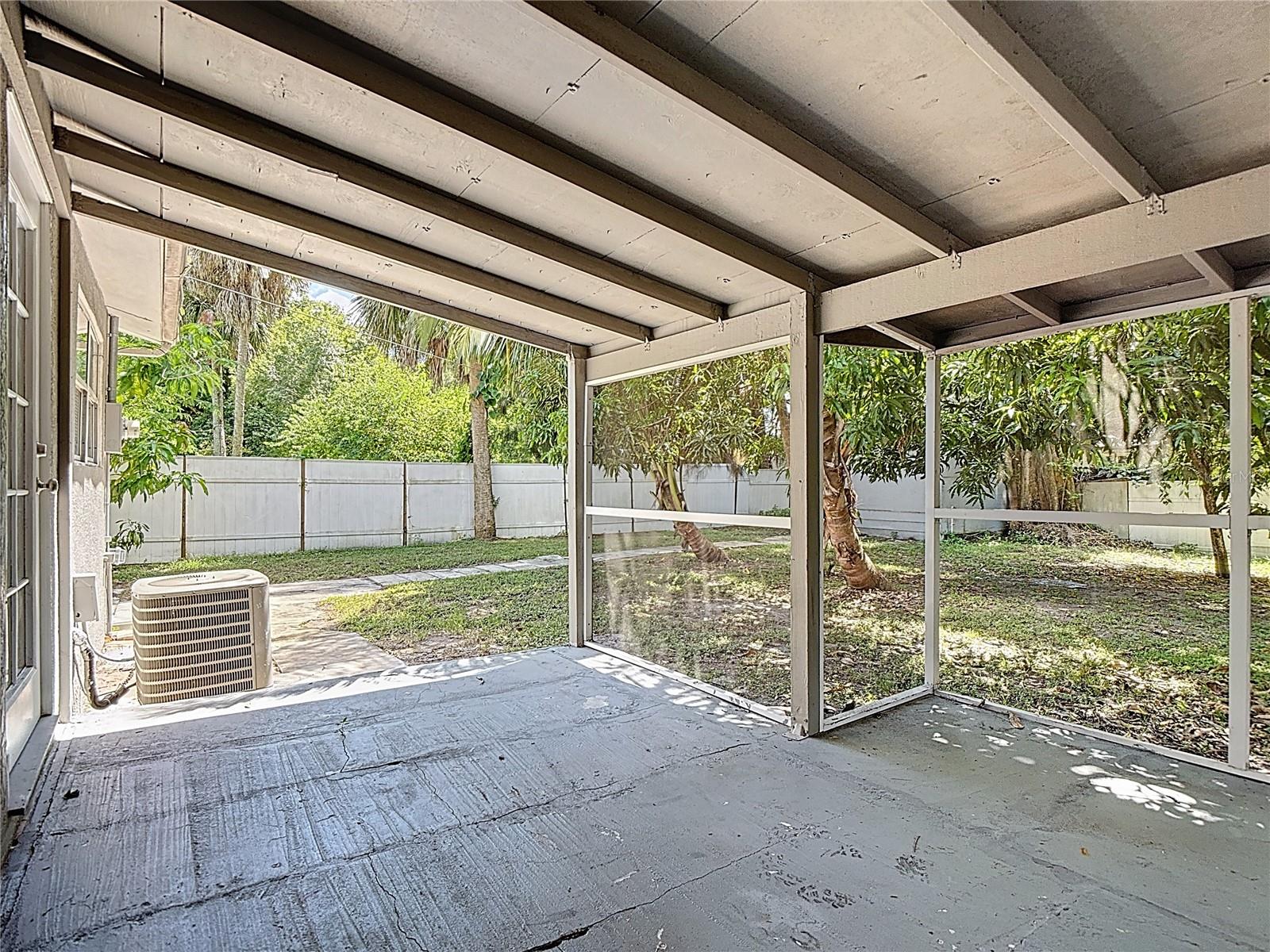 262 PALMACEA RD, FORT MYERS, FL, 33905