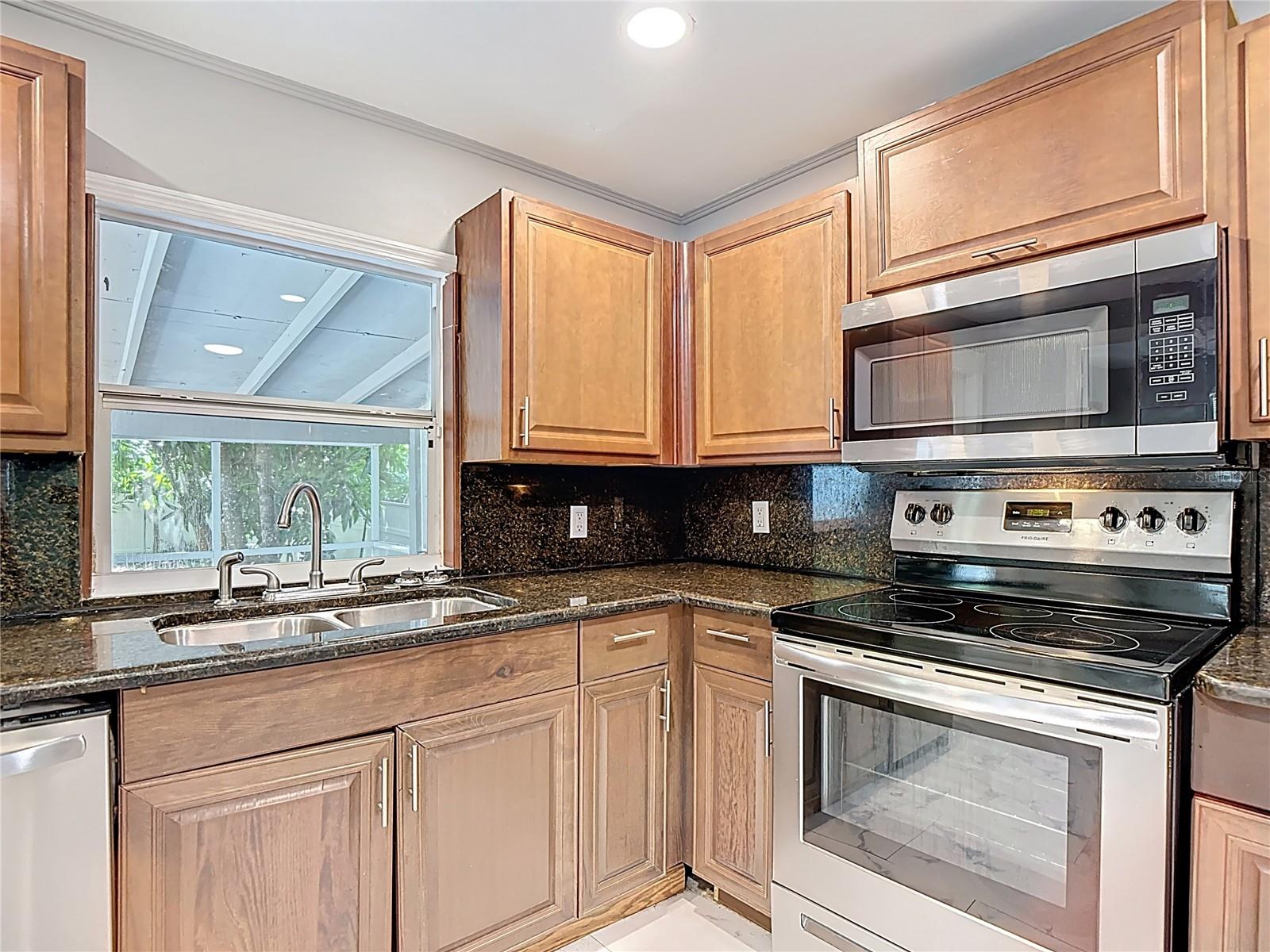 262 PALMACEA RD, FORT MYERS, FL, 33905