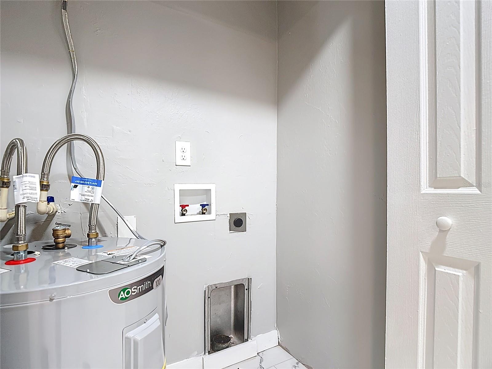 262 PALMACEA RD, FORT MYERS, FL, 33905