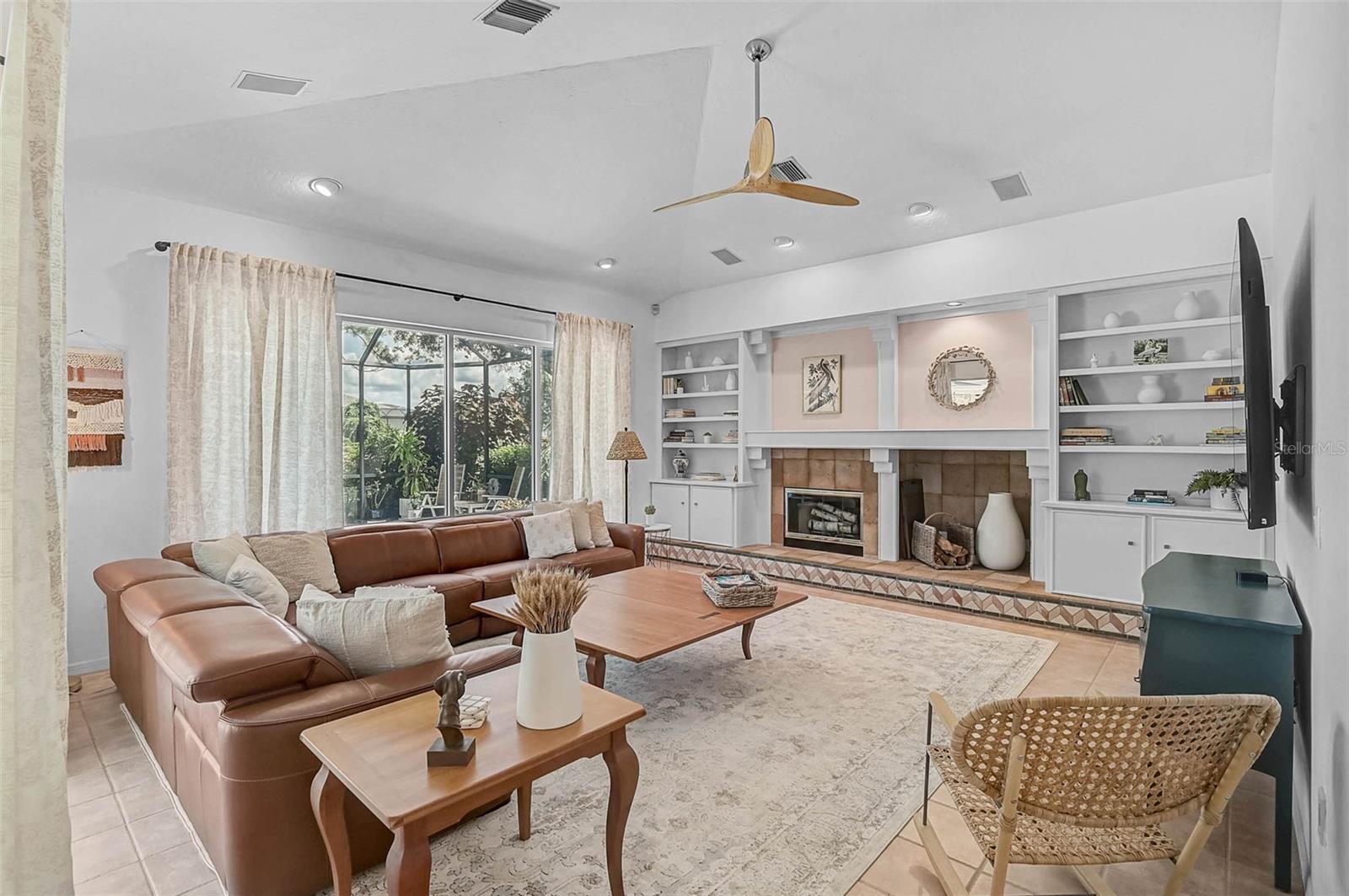 A4663633 Property Photo