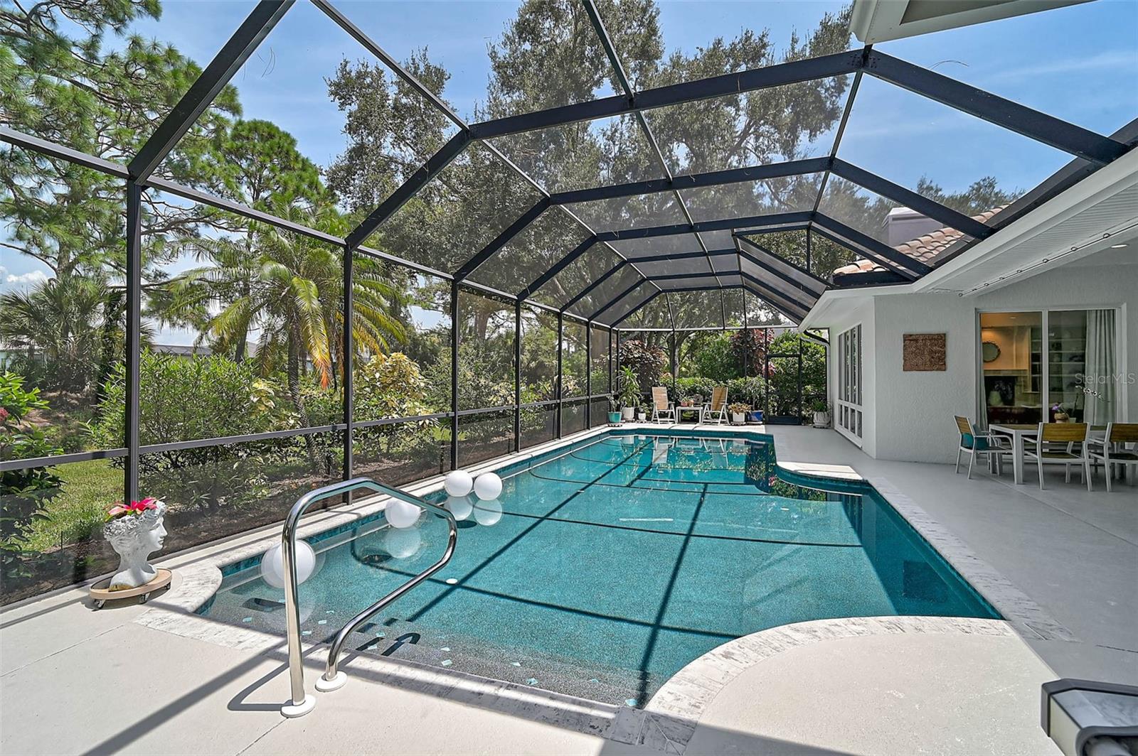 A4663633 Property Photo