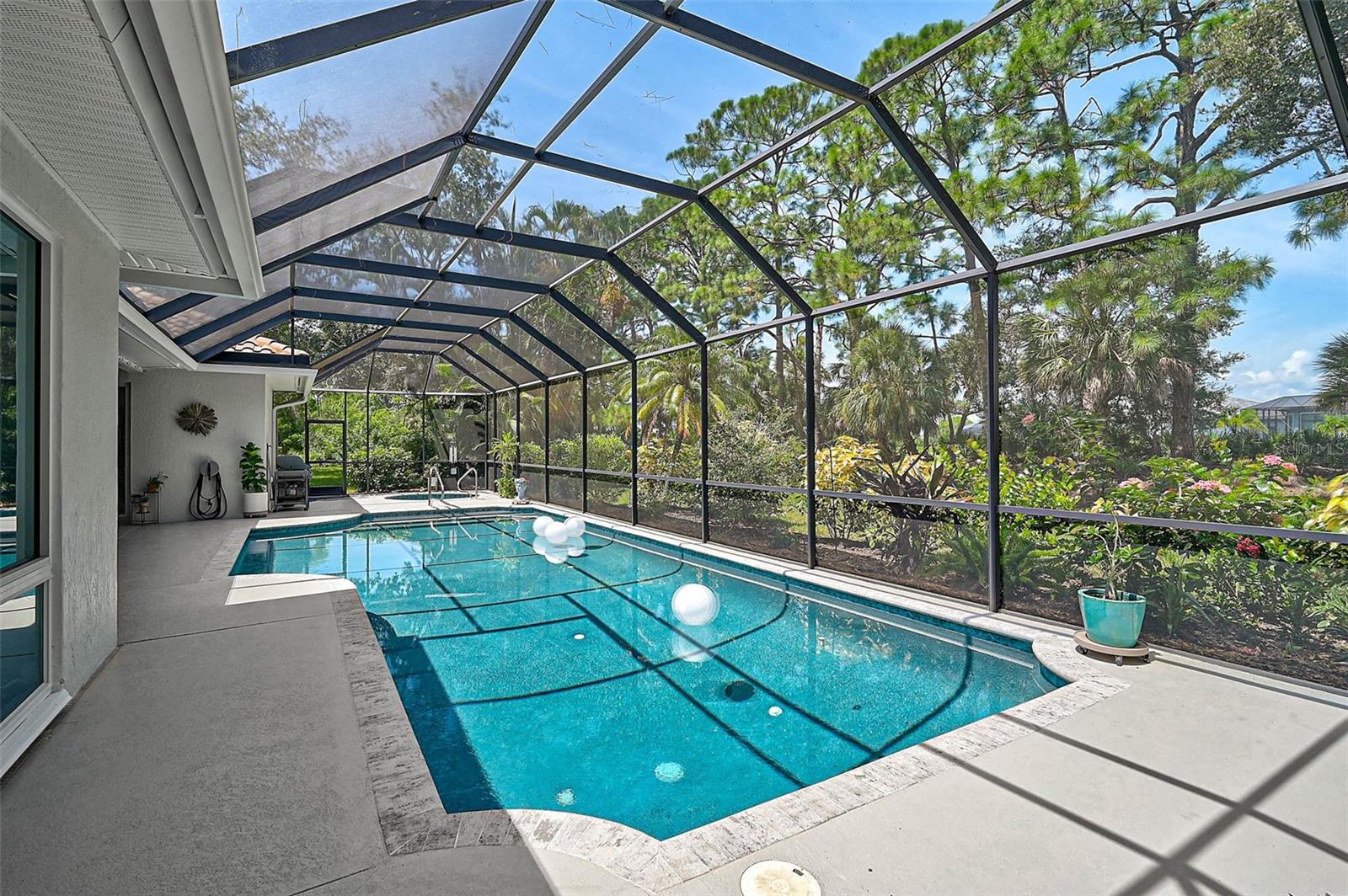 A4663633 Property Photo