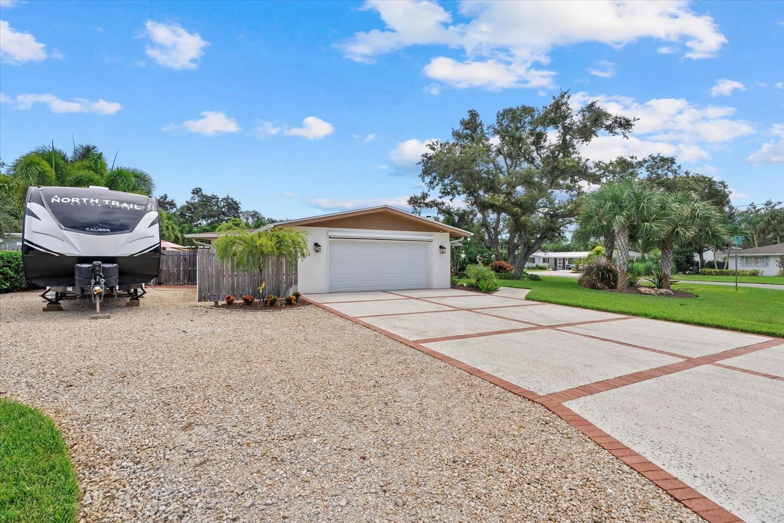 A4663634 Property Photo