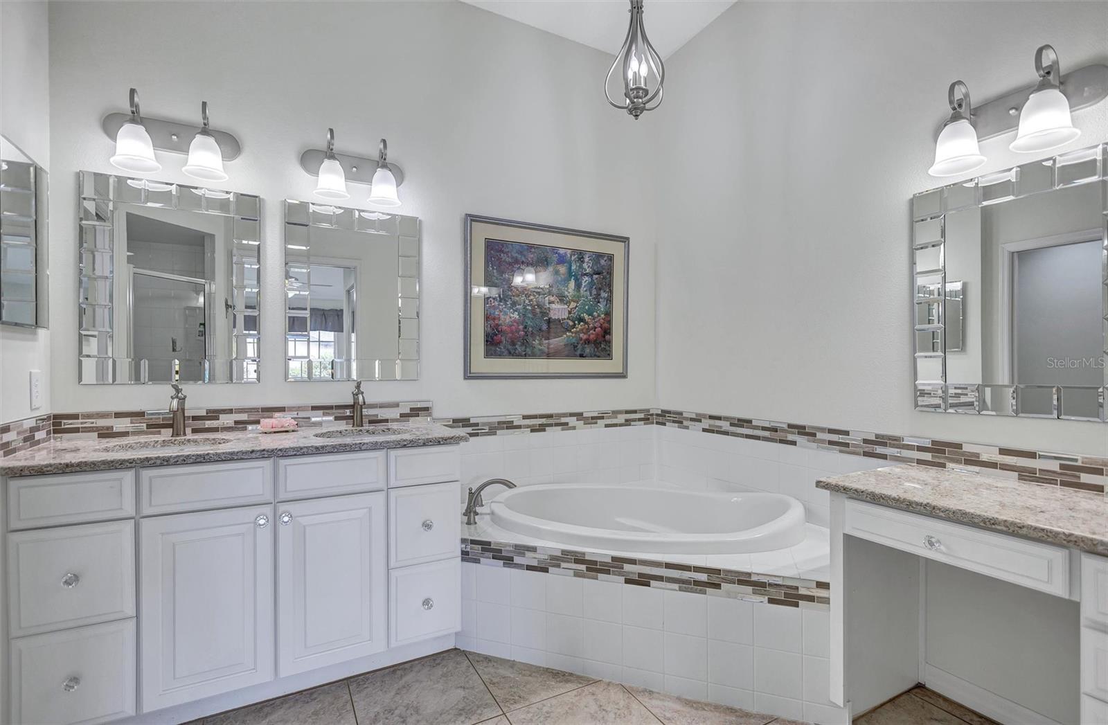 7123 HERON DR, SARASOTA, FL, 34243