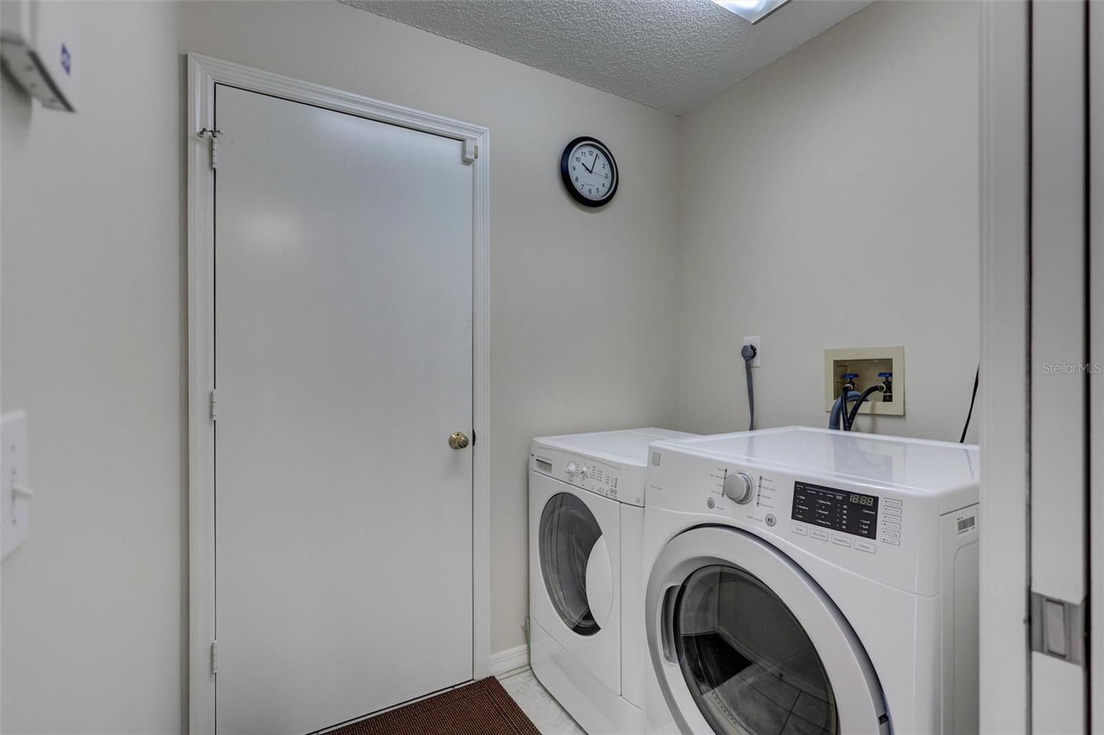 7123 HERON DR, SARASOTA, FL, 34243