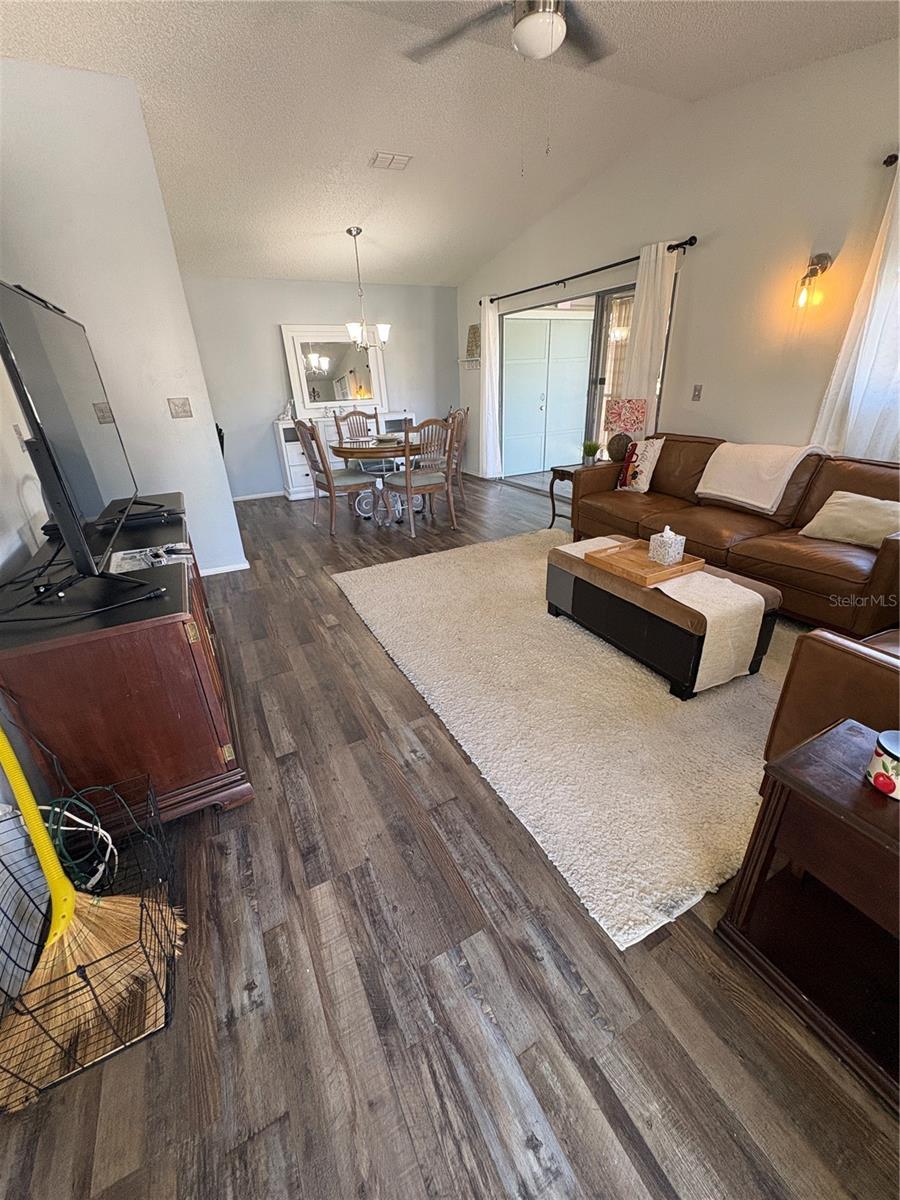 C7514241 Property Photo