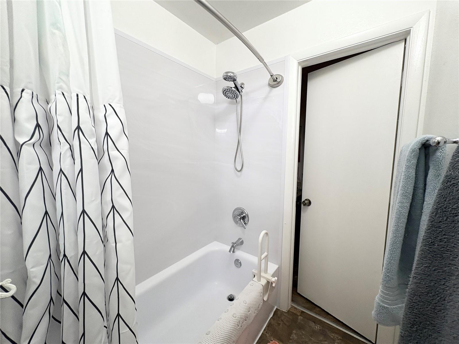 C7514241 Property Photo