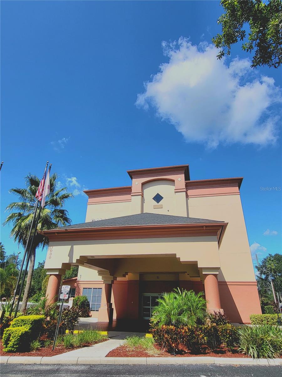 S5133704 Property Photo