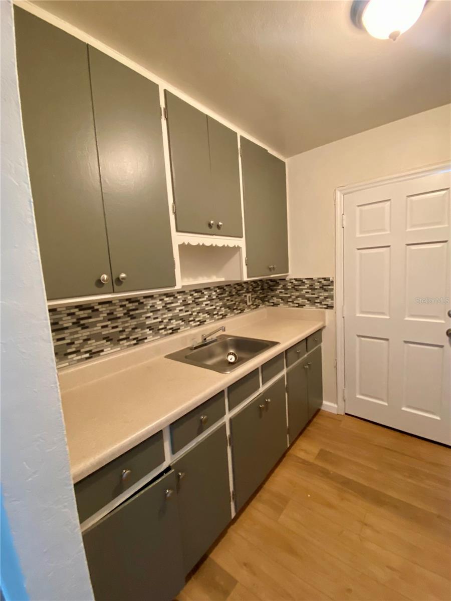 3722 28TH ST N #B, ST PETERSBURG, FL, 33713