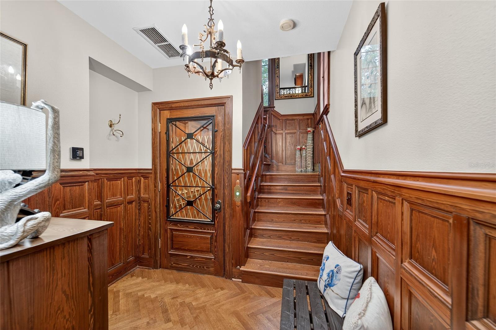 TB8422893 Property Photo