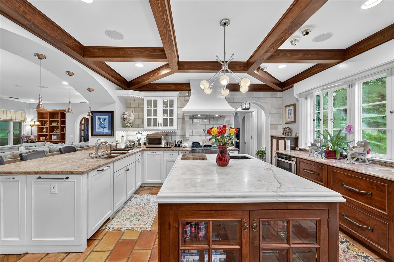 TB8422893 Property Photo