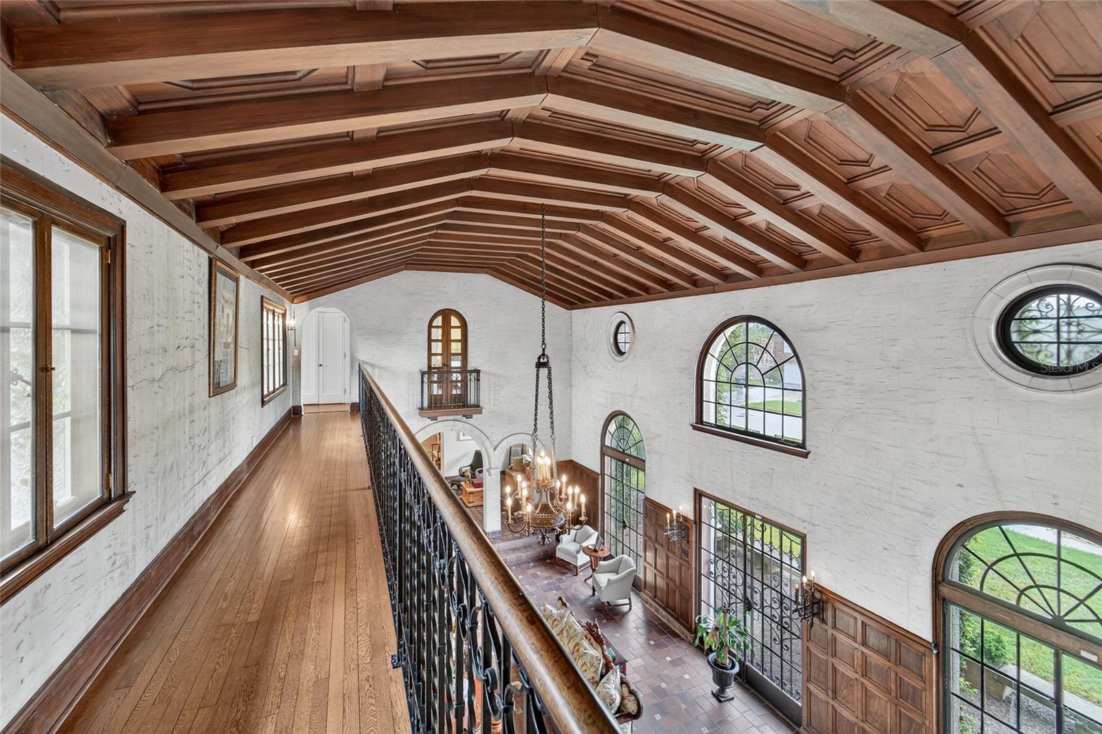 TB8422893 Property Photo