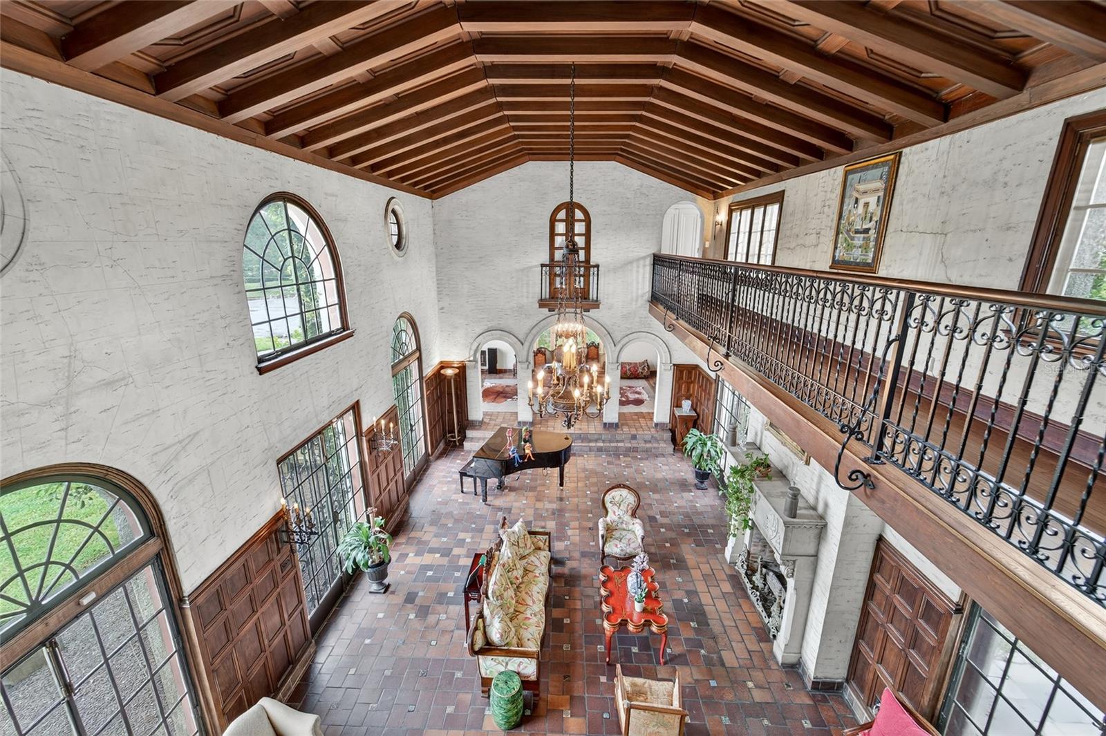 TB8422893 Property Photo