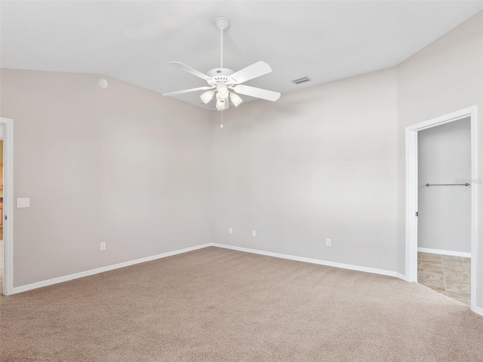 2530 HANLON TER, THE VILLAGES, FL, 32162