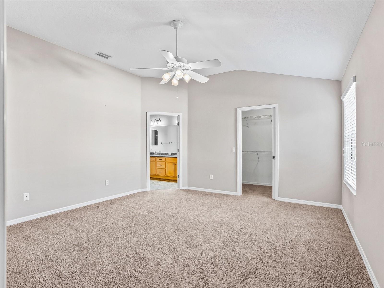 2530 HANLON TER, THE VILLAGES, FL, 32162