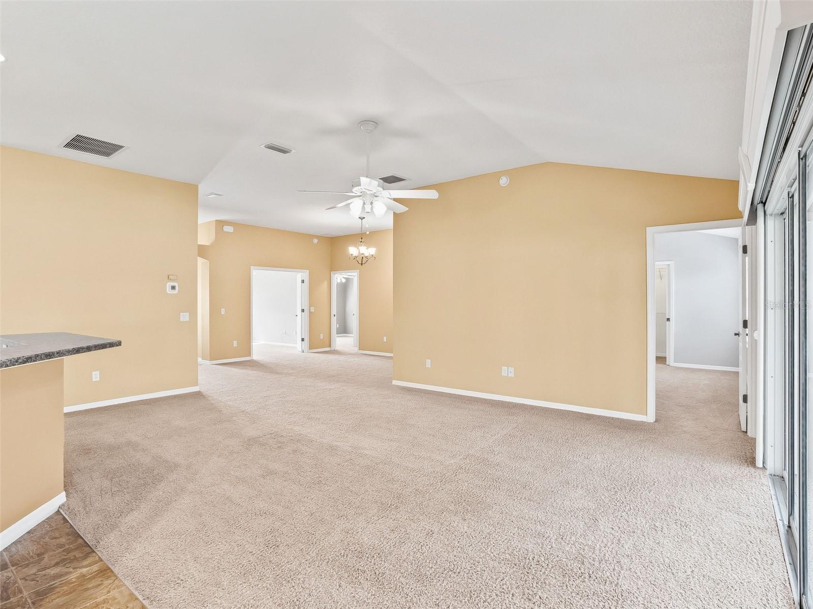 2530 HANLON TER, THE VILLAGES, FL, 32162