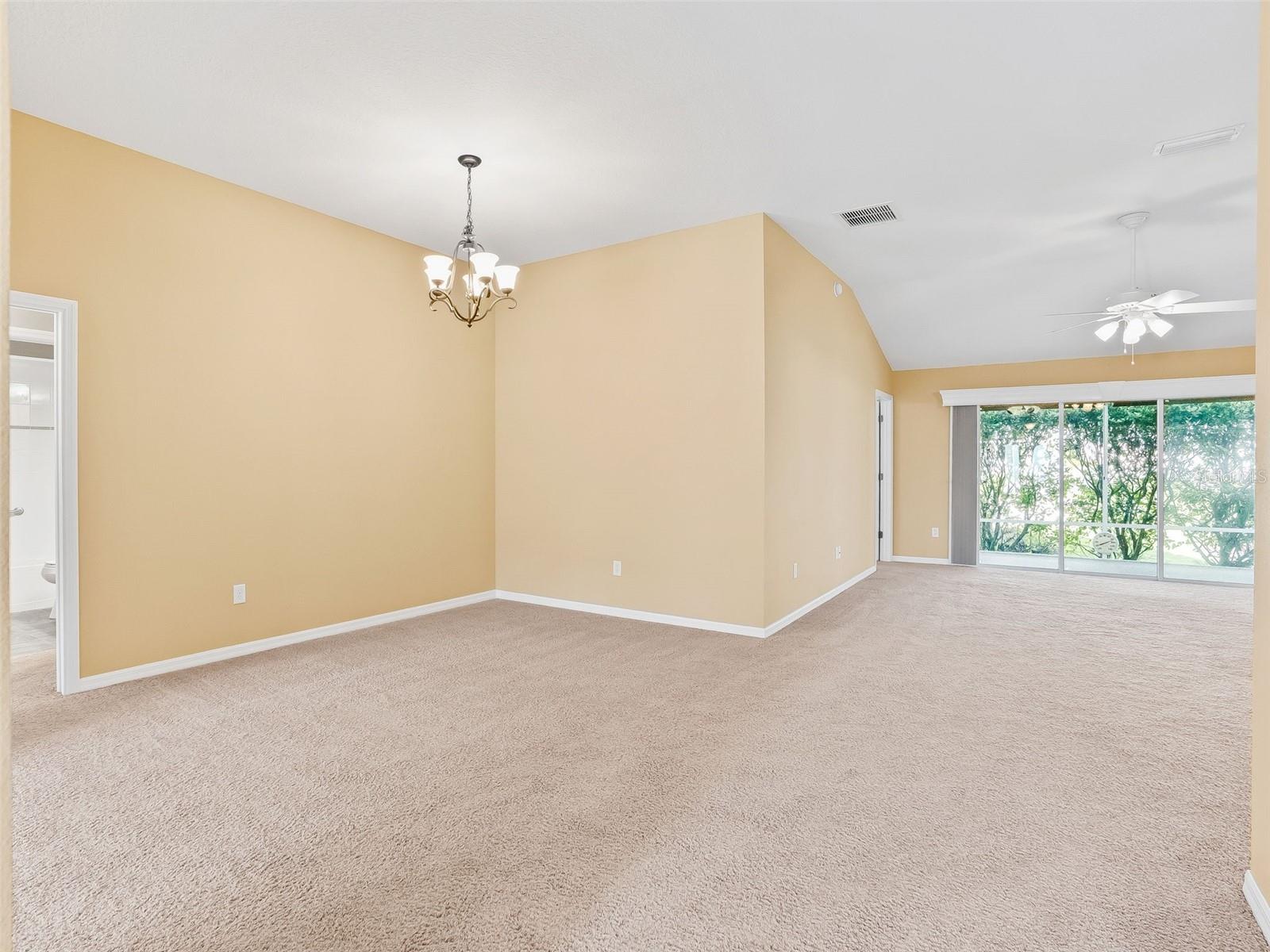 2530 HANLON TER, THE VILLAGES, FL, 32162
