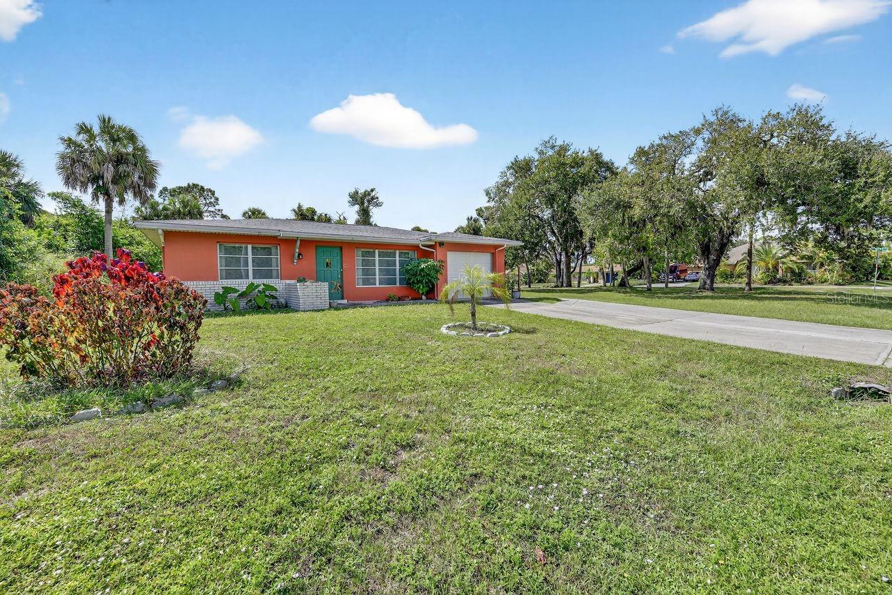 18033 COCHRAN BLVD, PORT CHARLOTTE, FL, 33948