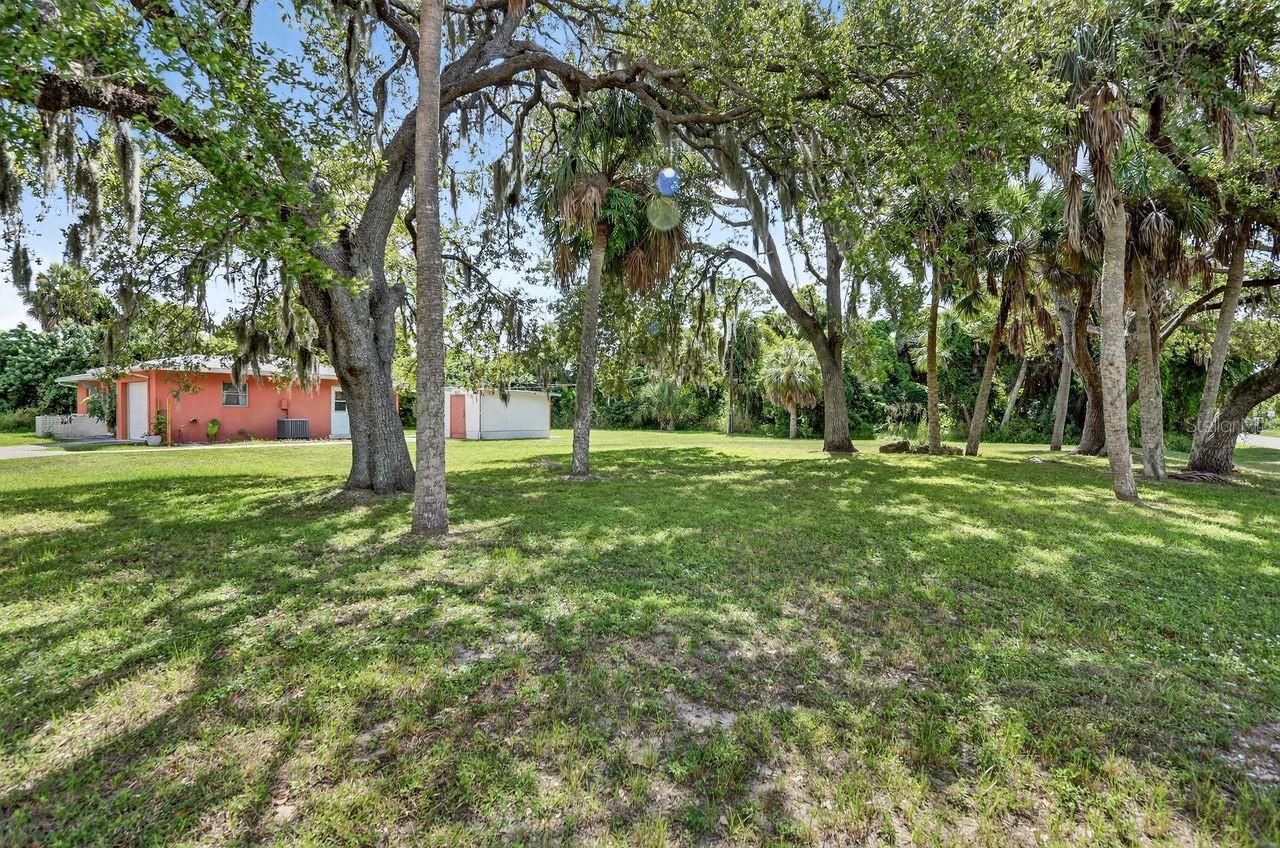 18033 COCHRAN BLVD, PORT CHARLOTTE, FL, 33948