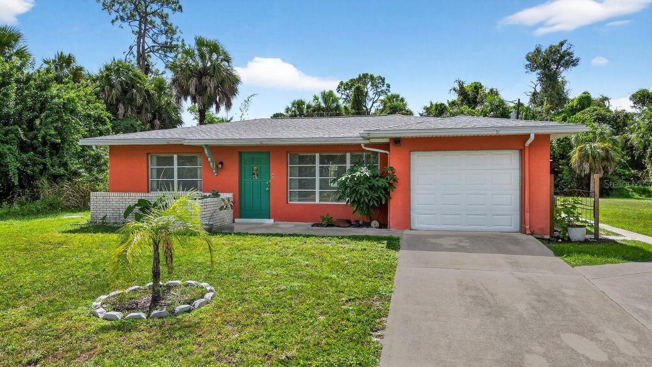 18033 COCHRAN BLVD, PORT CHARLOTTE, FL, 33948