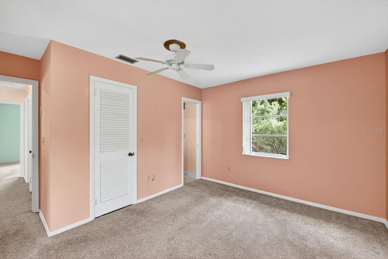 18033 COCHRAN BLVD, PORT CHARLOTTE, FL, 33948