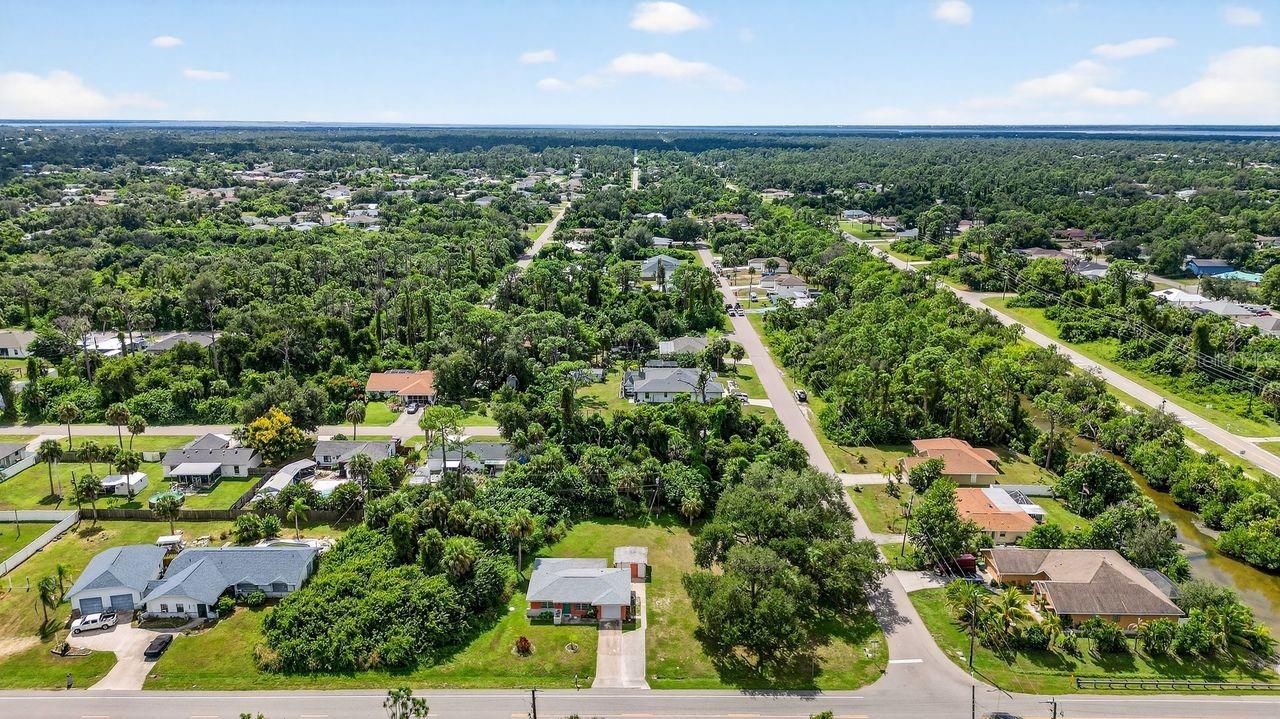 18033 COCHRAN BLVD, PORT CHARLOTTE, FL, 33948