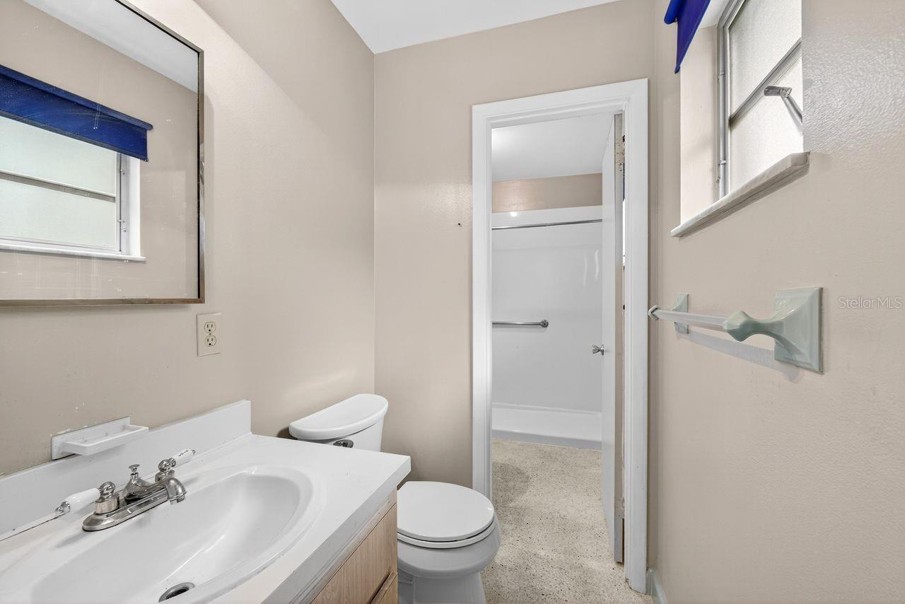 18033 COCHRAN BLVD, PORT CHARLOTTE, FL, 33948