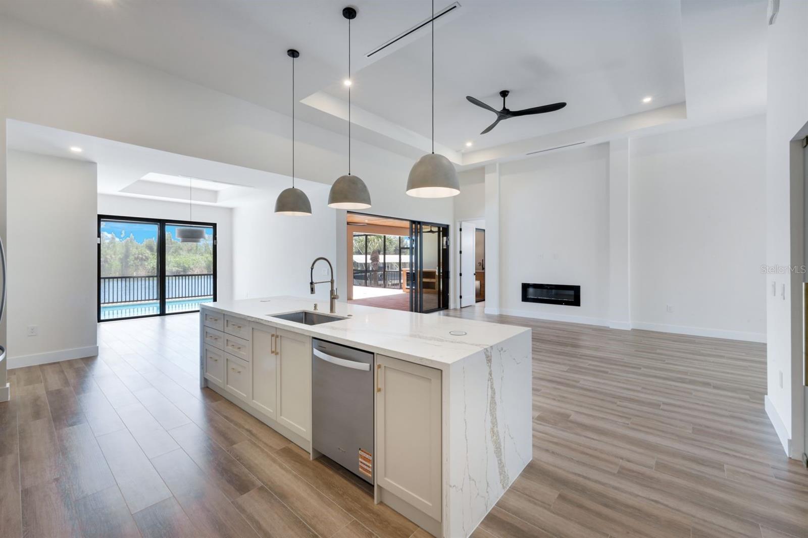 10522 RIVERSIDE RD, PORT CHARLOTTE, FL, 33981