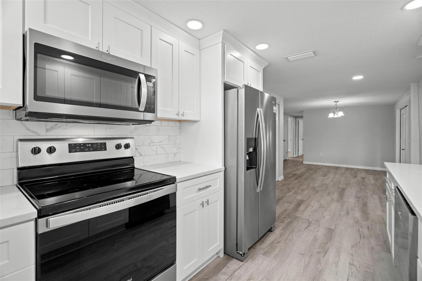 6730 ALBEMARLE PKWY, NEW PORT RICHEY, FL, 34653