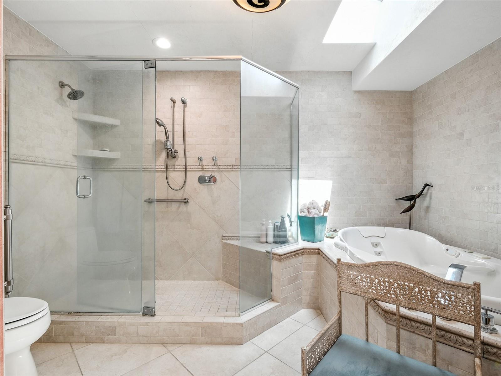 NS1085867 Property Photo