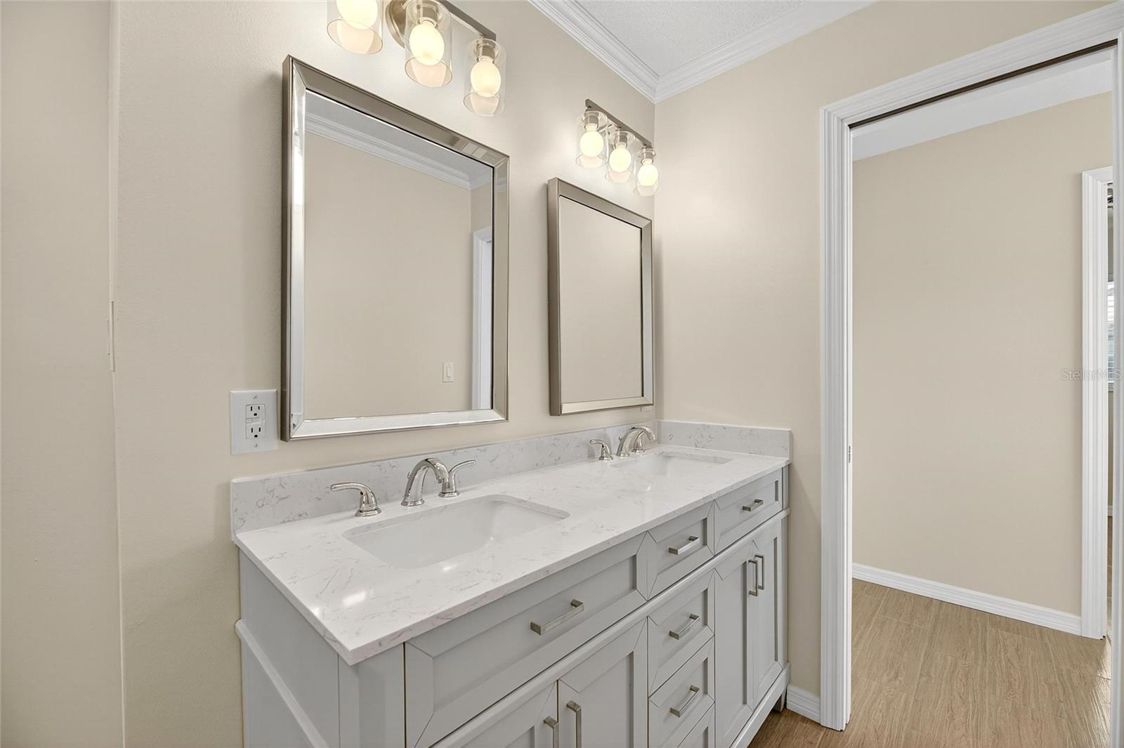 9308 RIVER COVE DR, RIVERVIEW, FL, 33578