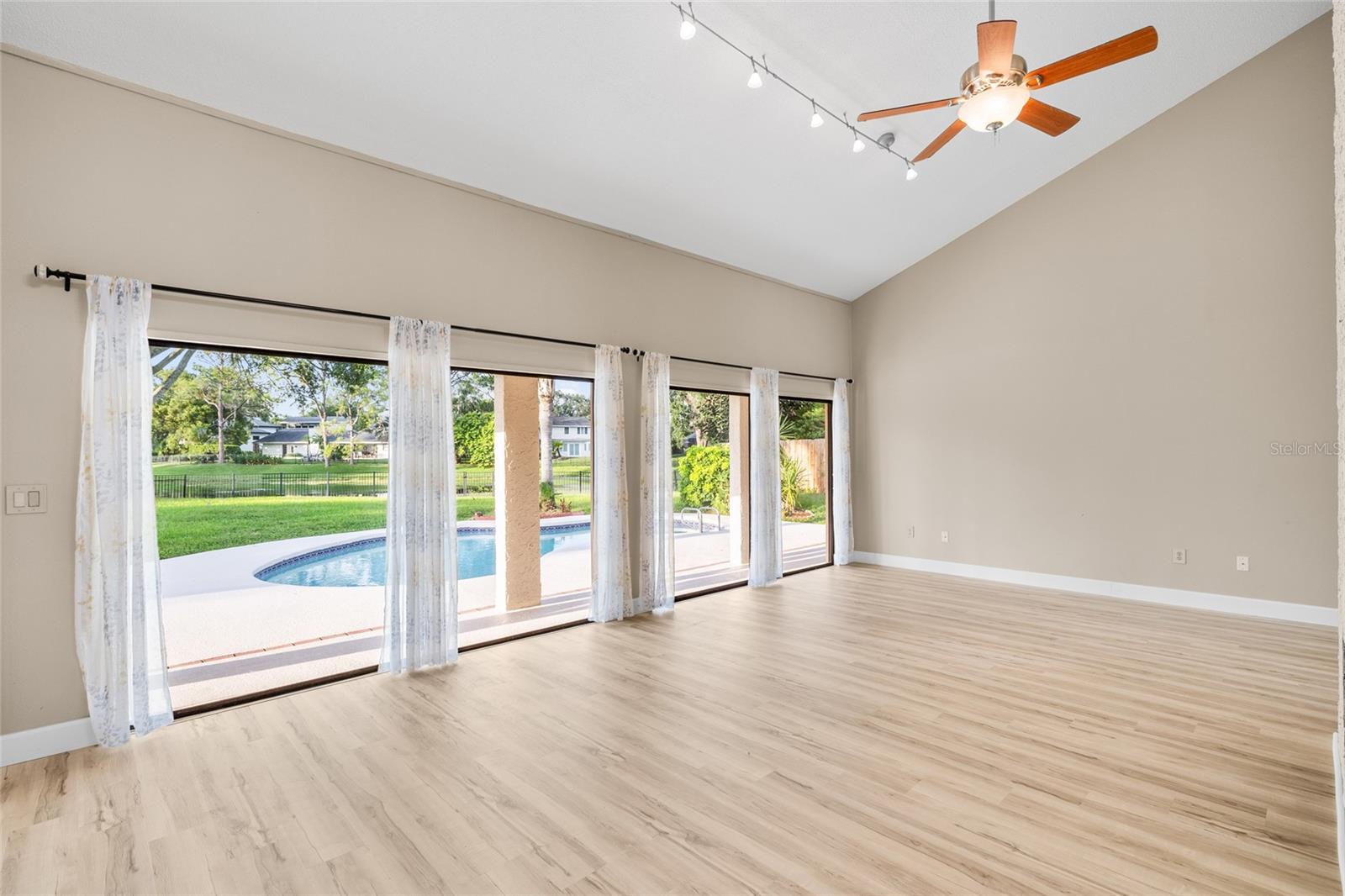 12404 STILLWATER TERRACE DR, TAMPA, FL, 33618