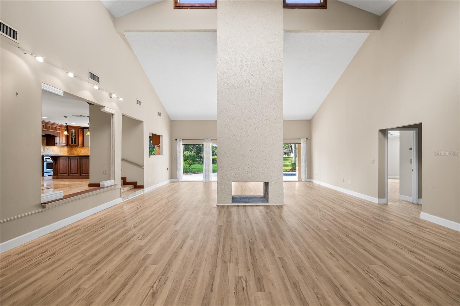 12404 STILLWATER TERRACE DR, TAMPA, FL, 33618