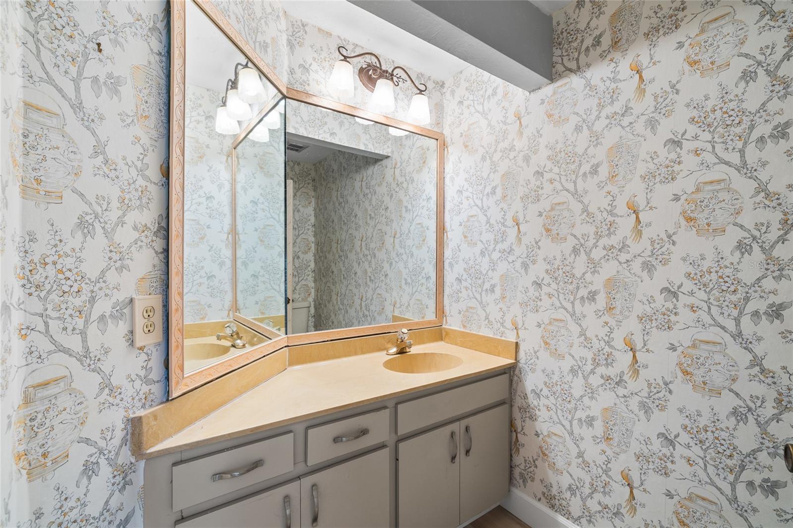 12404 STILLWATER TERRACE DR, TAMPA, FL, 33618