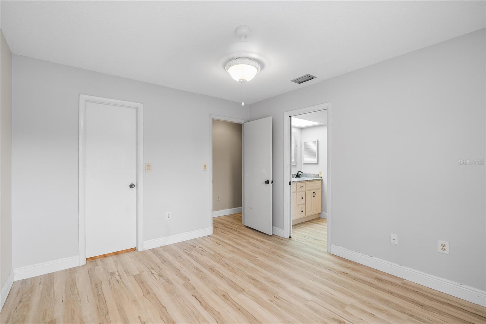 12404 STILLWATER TERRACE DR, TAMPA, FL, 33618