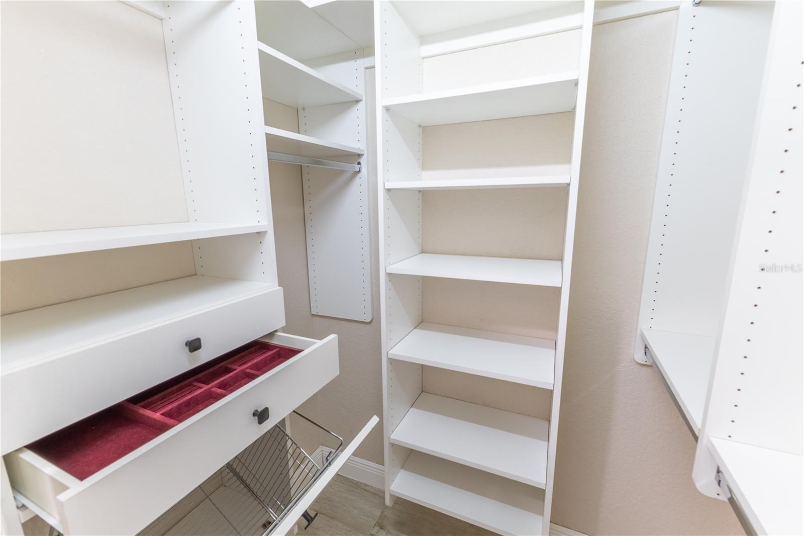 7445 MENGI CIR, NEW PORT RICHEY, FL, 34653