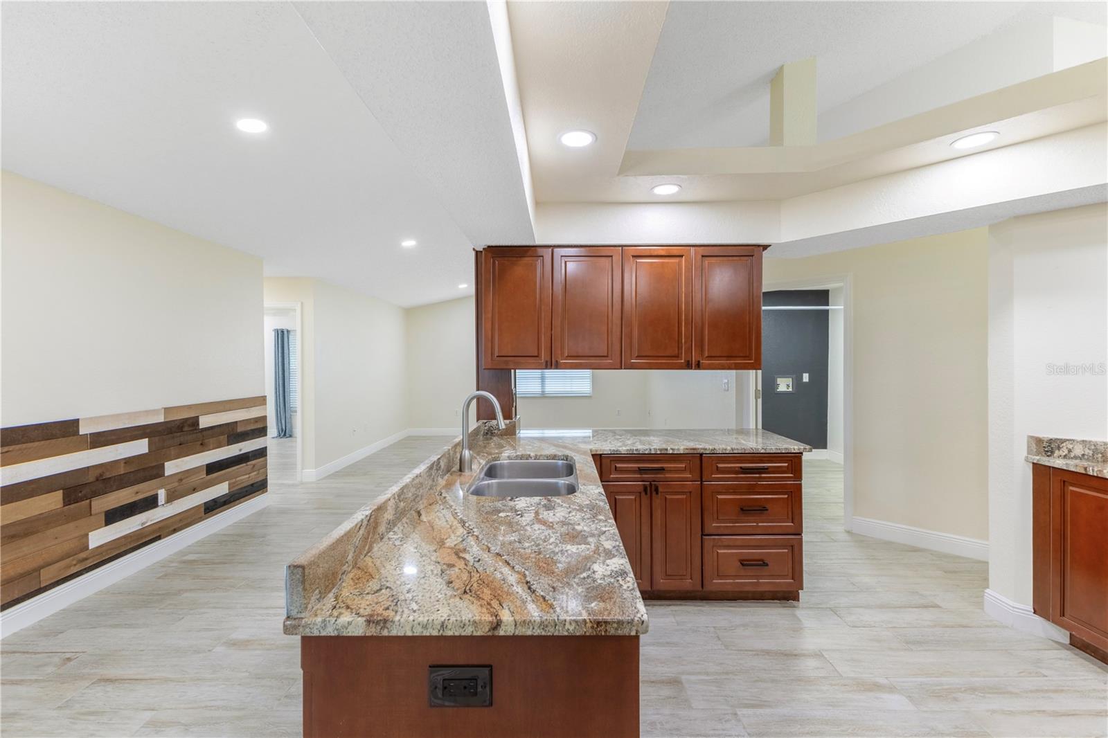 7445 MENGI CIR, NEW PORT RICHEY, FL, 34653