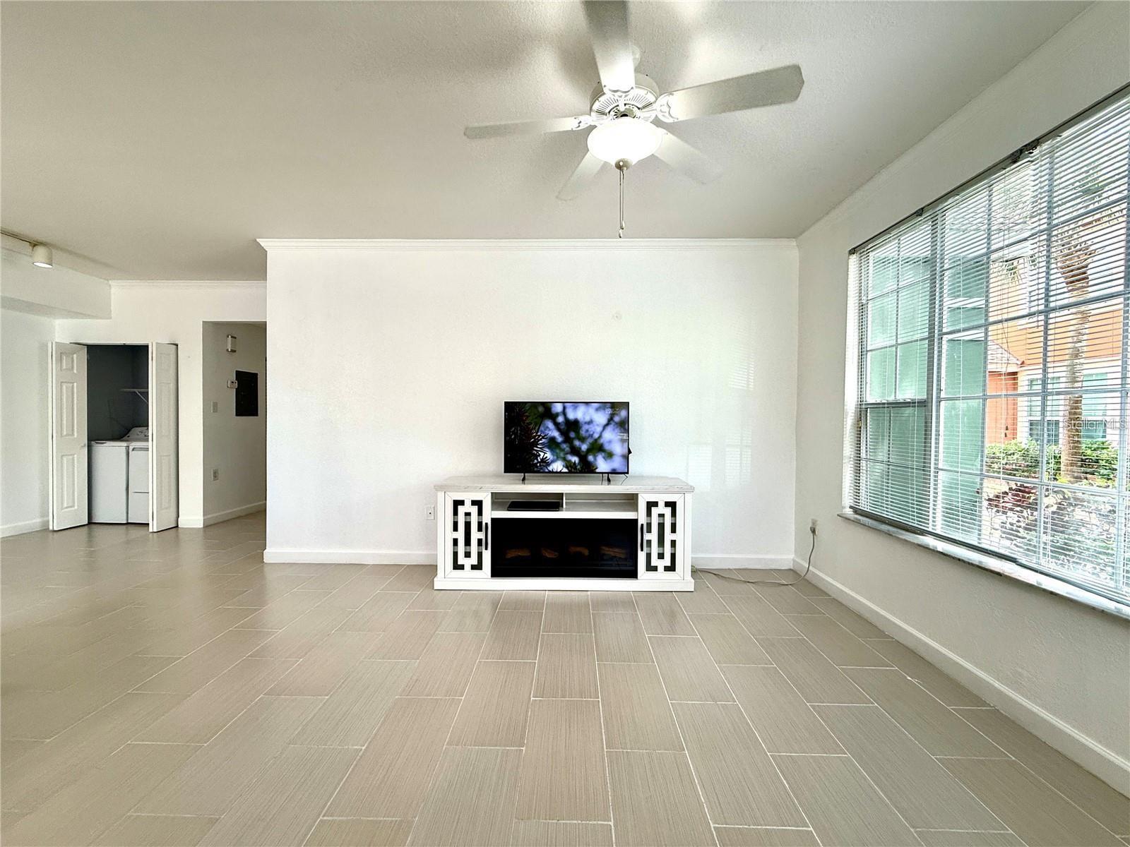 9650 LAKE CHASE ISLAND WAY #9650, TAMPA, FL, 33626