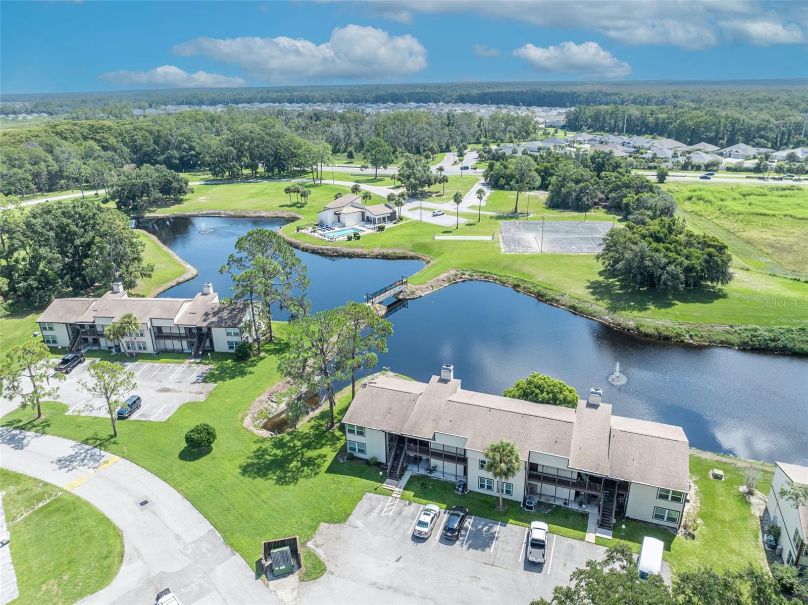 19201 SANDALWOOD DR #19201, WILDWOOD, FL, 34785