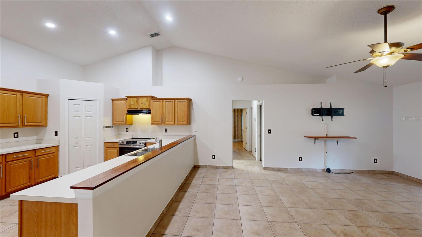 1307 RAIN FOREST LN, MINNEOLA, FL, 34715